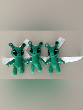 IKEA AFTONSPARV Mini Green Alien Plush (3) Set NWT 4”